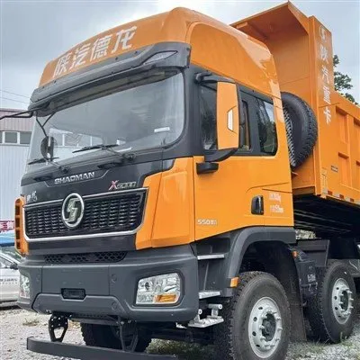 Какво е нивото на вибрации на самосвала X5000 по време на работа?